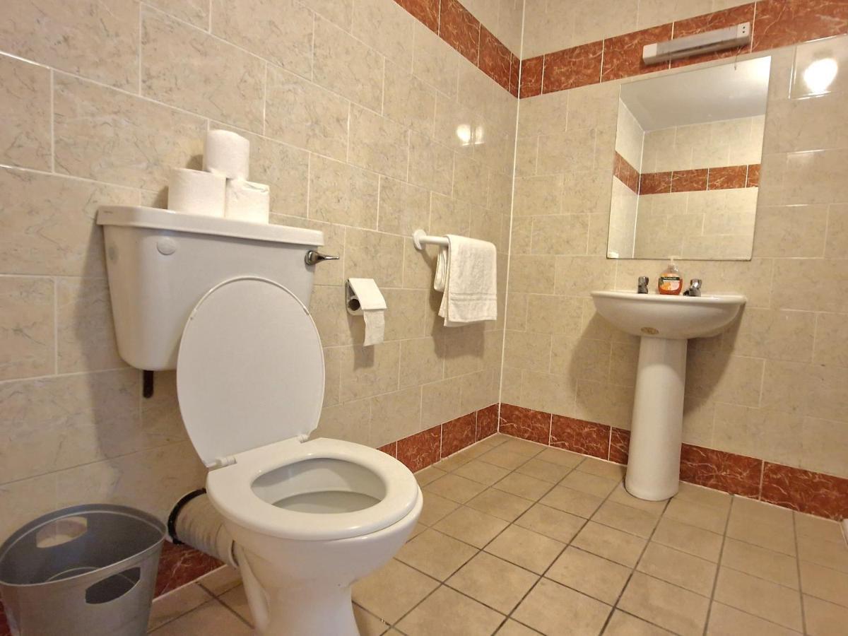 Glen Abhainn Standard Budget Accommodation Athlone Exterior foto